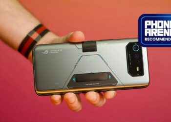 ASUS ROG Phone 6D Ultimate recenzija