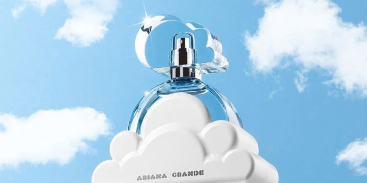 Cloud Ariana Grande: Dubinska Analiza Mirisa Koji Osvaja Generacije