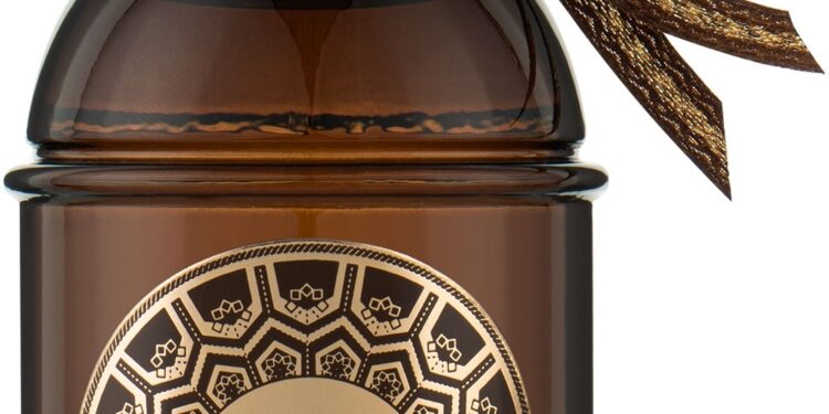 Guerlain Cuir Intense: Elegancija i moć kože u mirisu