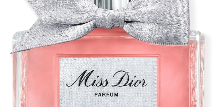 Miss Dior Parfum 2024: Elegantan Orijentalno-Cvjetni Parfem za Žene