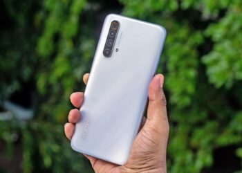 Realme X3 SuperZoom recenzija