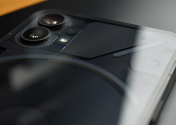 Recenzija Nothing Phone (2a) Plus: Je li “Plus” vrijedan nadogradnje?