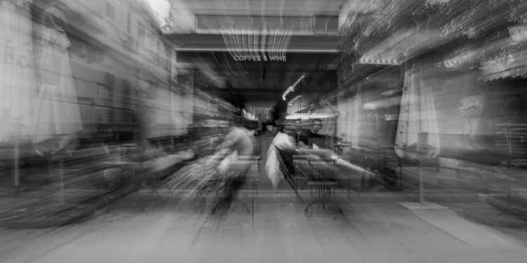 static photos 1772447000